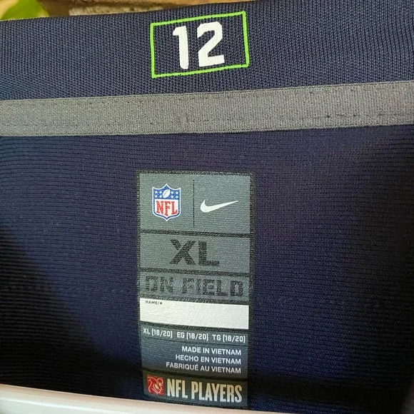 NFL Nike Seahawks jersey number 3 Russell Wilson size XL - Picture 9 of 9